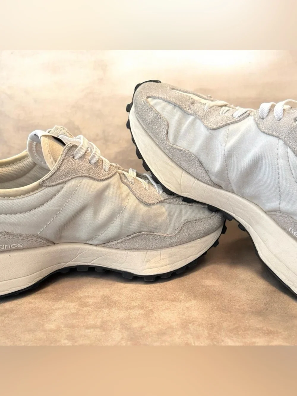 New Balance 327 Sea Salt Black White Suede Sneakers Women`s Size 6.5 | Men’s 5